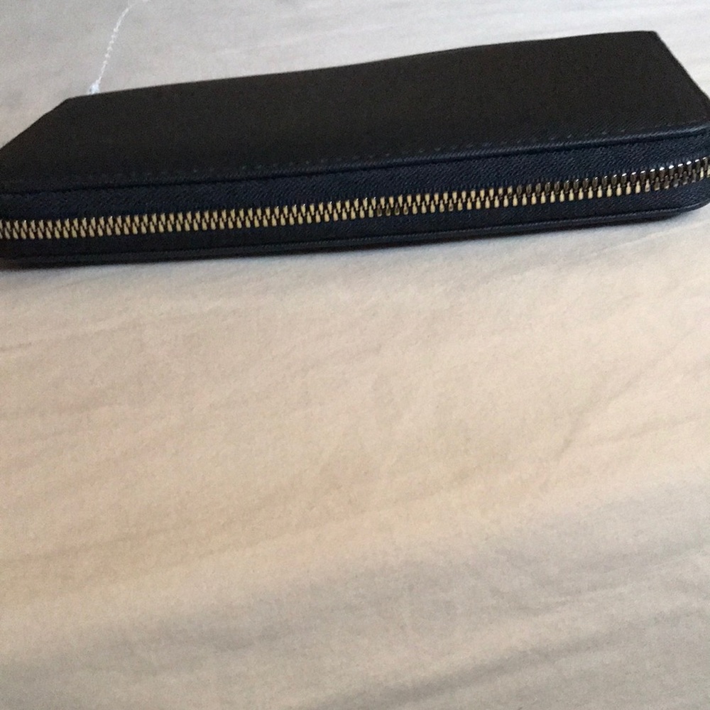 Purse - Picture 3 of 6
